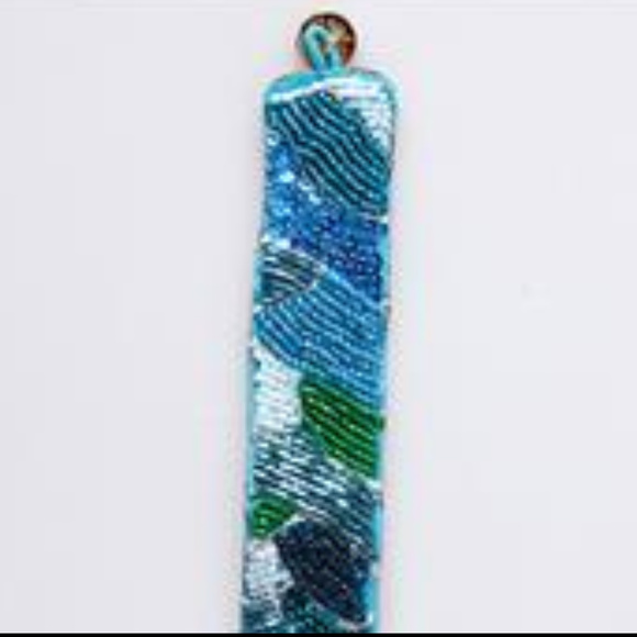 DISNEY COUTURE POCAHONTAS LEATHER/BEADED 14KT GP CHARM BRACELET (HANDMADE)**NEW! - Picture 5 of 6